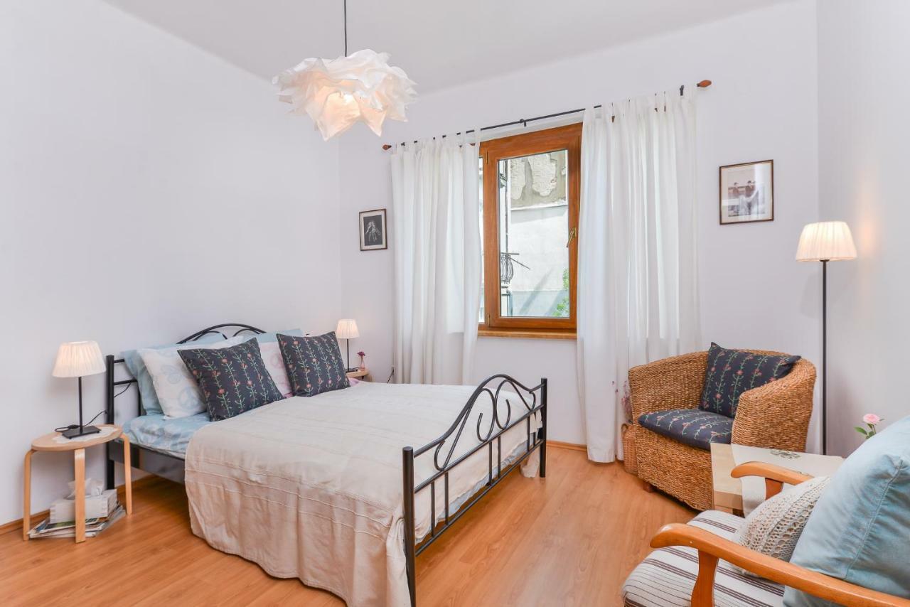 Shik & Chic One Bedroom Graf Ignatiev X Shishman Corner By Flat Mаnager Apartament
